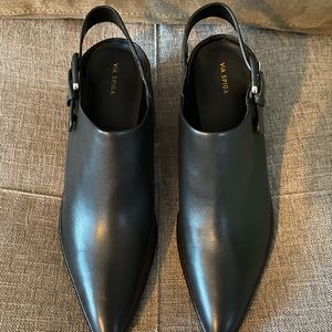 Via Spiga Black Mules size 10m NEW